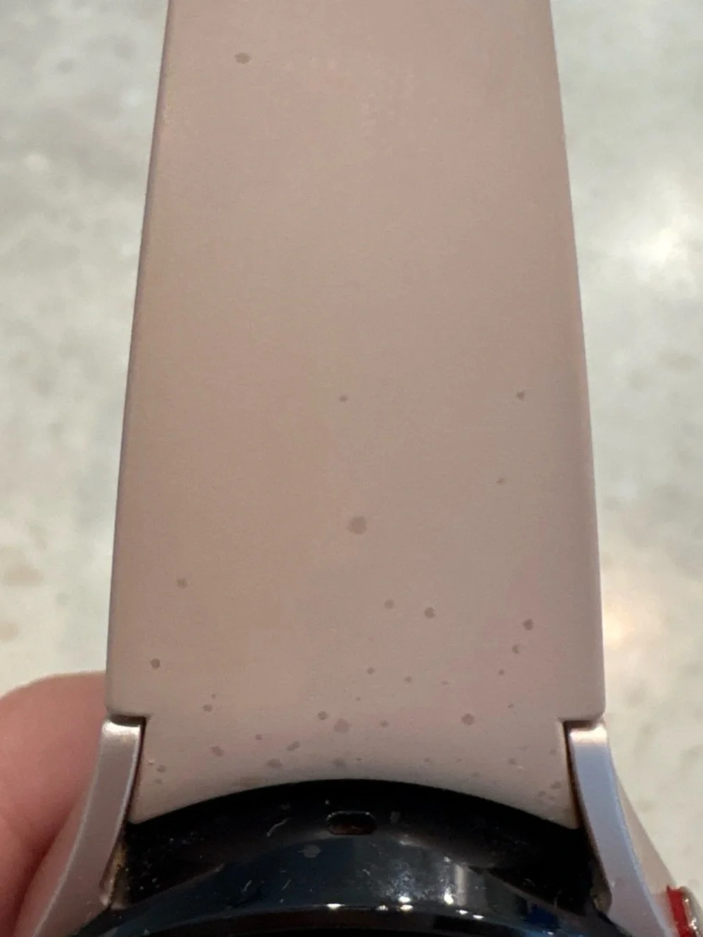Samsung Galaxy Watch4 Classic in Rose Gold Pink Strap